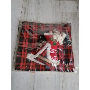 Vintage Roman inc Santa Claus fabric ornament Xmas heart star mistletoe